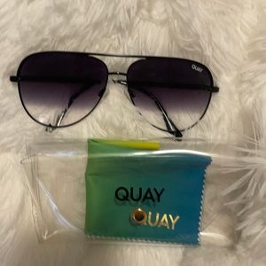 Quay high key fade sunglasses  Never worn.